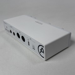 Arturia MiniFuse 2 USB-C Audio MIDI Interface w Box Cable Tested Working White