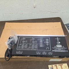 Bose 8/32 system controller, Channel A/B, Bass Cut, Black