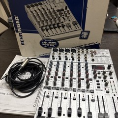 Behringer Eurorack UB1204FX-PRO12 Input Mixer 24-Bit Multi-FX Preamps Box Manual