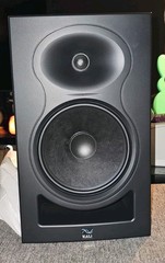 Kali Audio LP-8 V2 8-inch Powered Studio Monitor – Open Box / Mint Condition
