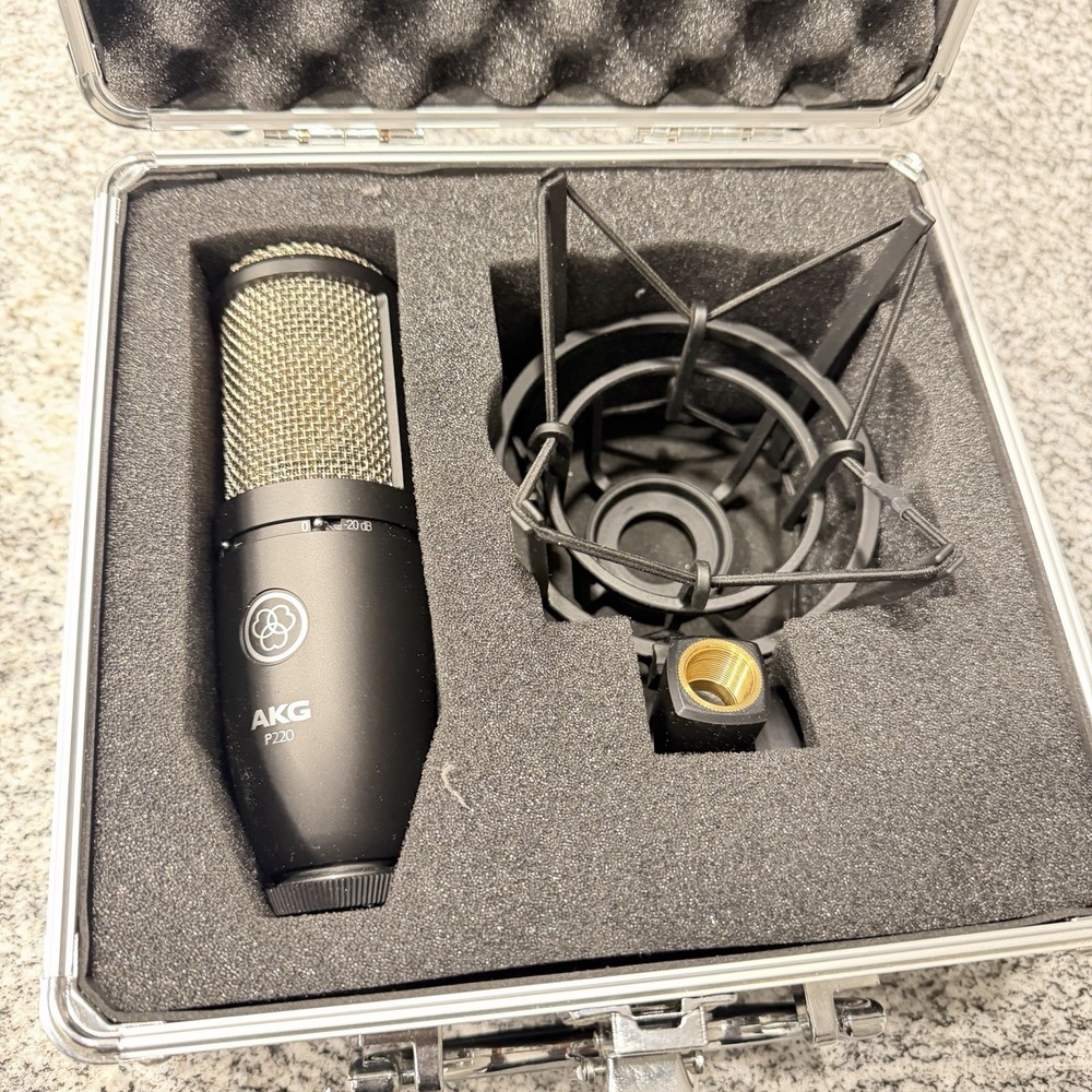 AKG P220 Condenser Microphone w/ Shock mount, Case & Mogami Gold XLRM-XLRF Cable