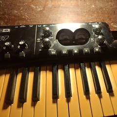 Line 6 TonePort KB37 Digital Recording Interface