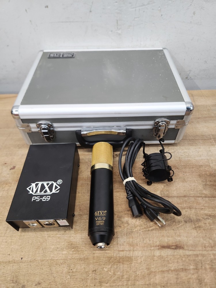 MXL V69 Mogami Edition Tube Condensor Microphone w/ Hard Case *READ
