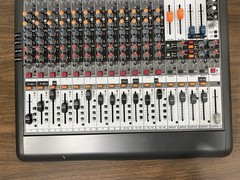 Behringer 16-Input 4-Bus Mixer XENYX XL1600 Tested Working