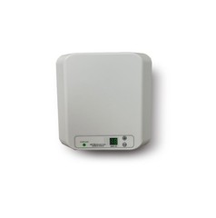 WIERLESS MICROPHONE WALL-MOUNTED ANTENNA UHF BROADBAND REMANTE UA-69B