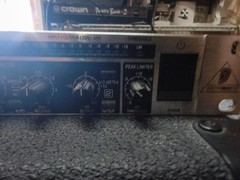 Behringer Composer Pro MDX 2200 Expander / Gate / Compressor / Limiter