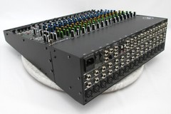Mackie 1604 VLZ4 VLZ-4 16-Channel 4-Bus Mic/Line Mixer w/ ONYX Preamplifiers