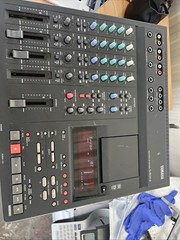 Yamaha MD4 Digital Recorder Console 4 Tracks 2-Band EQ RCA 1/4″ Inputs Studio