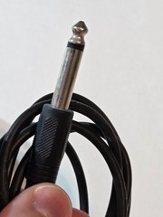 ION Wired Dynamic Microphone w/ 1/4″ Plug – Tested Works! – Black Stage Mic 8’