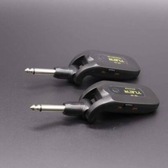 Receiver for Acoustic Guitar Electric Guitar 2 . 4 GHz ISM Frequency Band TR-U1