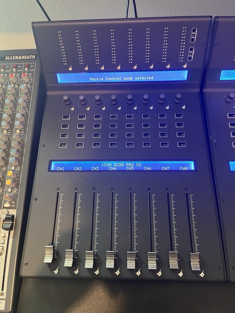 ICON QCon Pro X DAW Controller + 2 Extenders