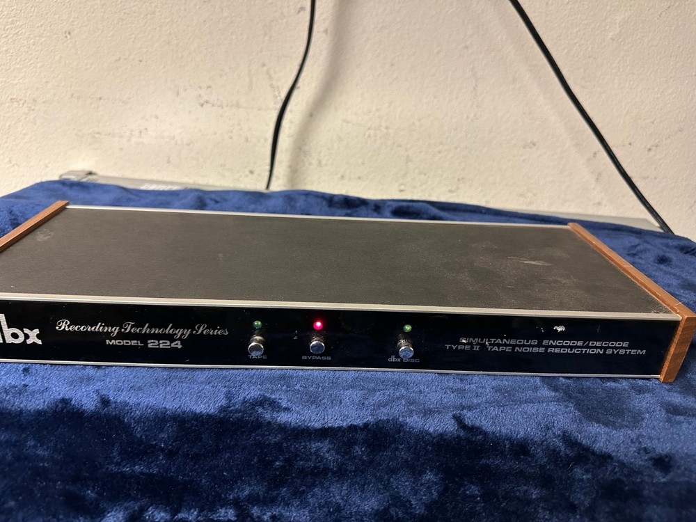 DBX Recording Technology Series 224 Model Type II Tape Noise Reduction System