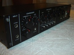 Roland SIP-301, Bass Guitar Preamp Compressor Equalizer Crossover, Vintage Unit
