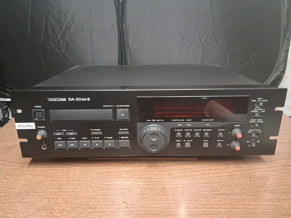 Tascam DA-30 MkII Professional DAT Digital Audio Tape Recorder. Works Great.