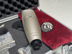 Shure KSM44 Studio Condenser Microphone W/ Case