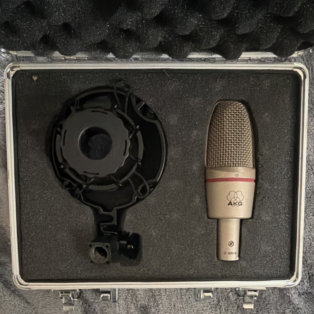 AKG C 3000 B Condenser Microphone Silver w/ Shock Mount, Case, Adjustable Gain