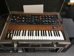 Moog Minimoog MODEL D OSC Analog Synth W/CASE MIDI ORIGINAL VINTAGE //ARMENS.