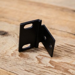 DBX Single Rack Ear for 163x/263x/363x/463x/563x Mount Bracket U283832-01