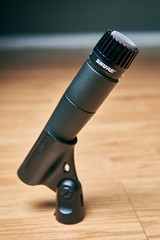 Shure SM57 Cardioid Dynamic Instrument with Microphone Mic Clip NEW!