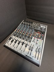 Behringer Xenyx X1204USB 12-Input Mixer USB Audio Interface With Hard Case