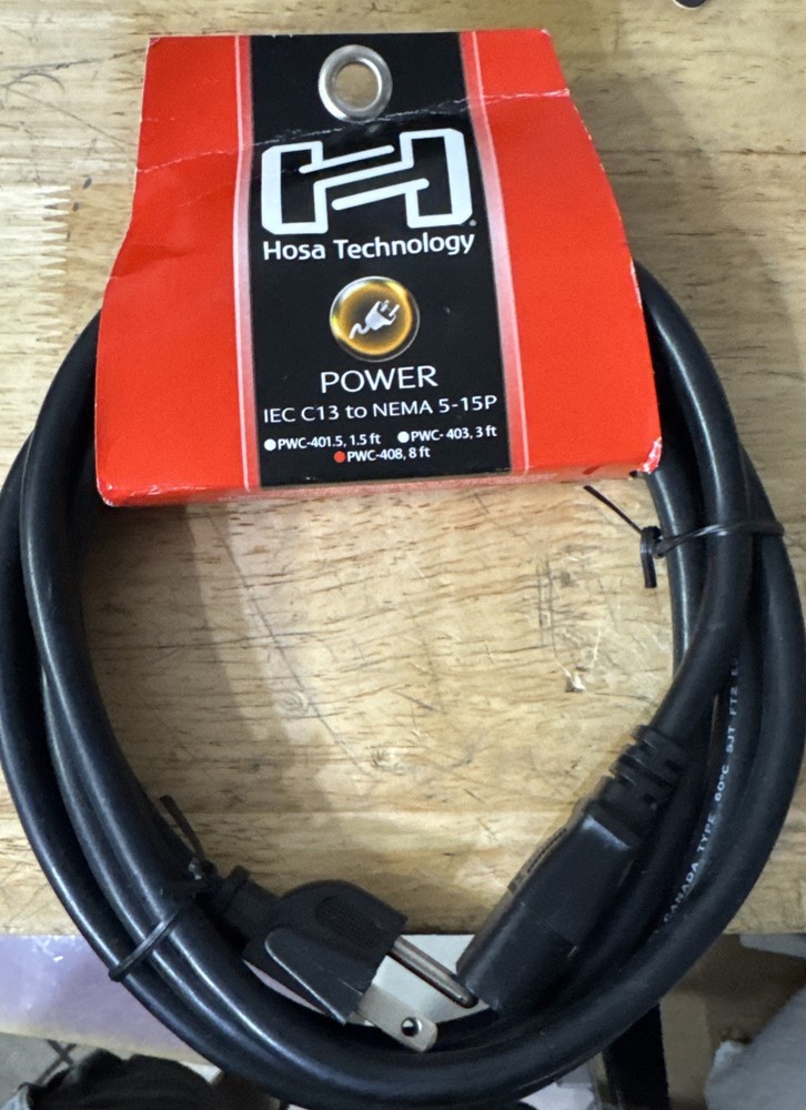 Hosa PWC-408 IEC Power Cord, 14 AWG, IEC C13 to NEMA 5-15P – 8 Foot