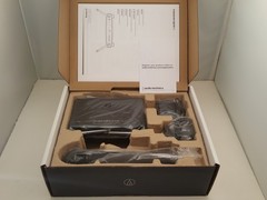 AUDIO TECHNICA System 9 Wireless Handheld Dynamic System | 169-172 MHz | ATW-902