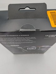 Ultimate Ears UE350 Universal In-Ear Monitors 3 Drivers (985-001214) – Black