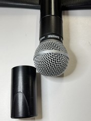 Shure UC2-UA Black Plastic Wireless HandheldDynamic MicrophoneSystem 782-806 MHZ