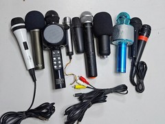 Lot of 10 Microphones – Untested, Used, Various Models & Colors