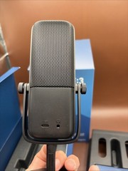Elgato Wave:3 USB-C Condenser Microphone – w/ Shock Mount + Pop Filter Ideal