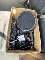 Behringer U-PHORIA UMC404HD USB Audio Interface and Studio Equipment. Mic + HP’s
