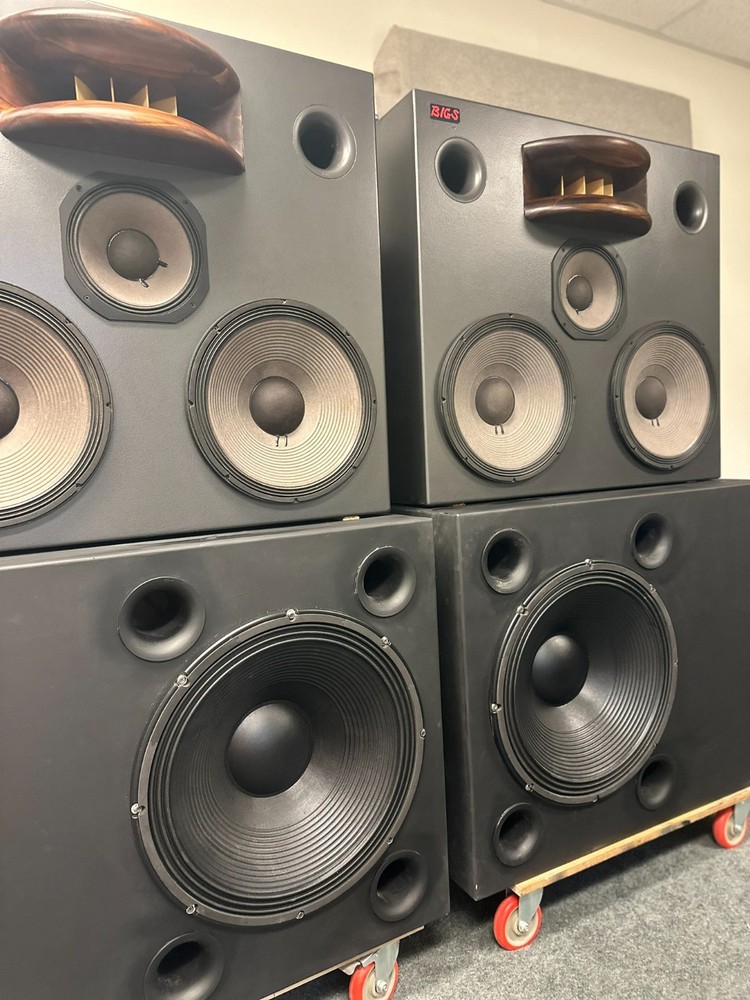 BIGS studio monitors Triamplifiied with 21″ dual subwoofers