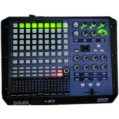 Akai Professional APC40 Ableton Controller w/Non OEM Power Adapter Tested Works