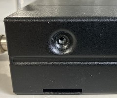 AKG WMS450 Presenter Set w/SR450 Receiver PT450 Transmitter & Lav Mic + Adapter