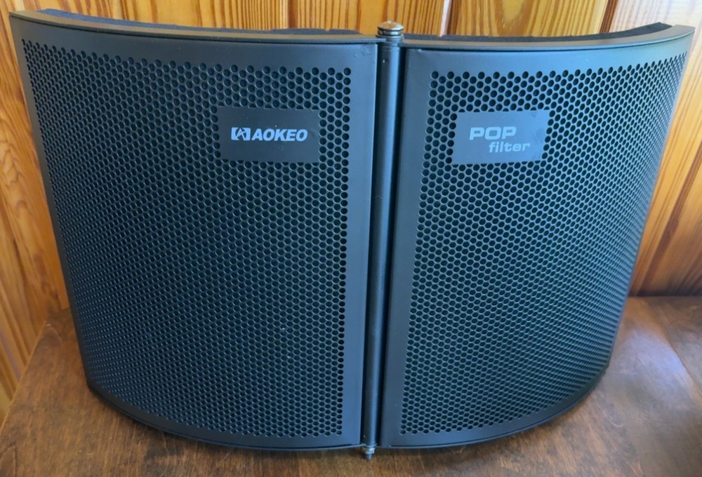 AOKEO Microphone Isolation Shield Pop Filter Foldable Vocal Booth 23″x12″