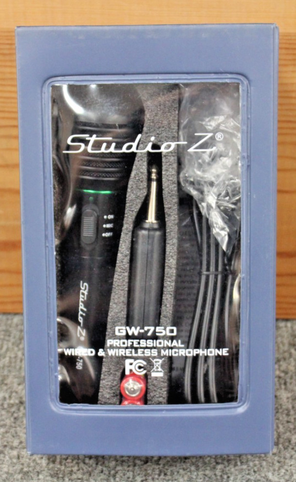 Studio Z GW-750 Professional Wired & Wireless Microphone (New- Open Box)