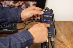 Zoom H6essential Handy Recorder, Bundle with Accessory Pack, Cleaning Cloth