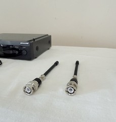 Tested-Shure BLX4R Wireless Mic System Rack Mnt. Receiver w/ Shure 93 Mic