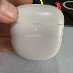 AS IS Bose – QuietComfort Earbuds II Wireless In-Ear Headphones – -NOT WORKING