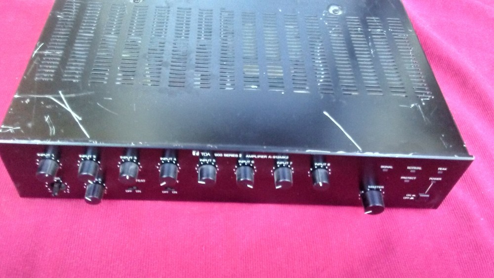 TOA A-912MK2 900 series II Mixer Power Amplifier 500 Watts For Parts Or Repair