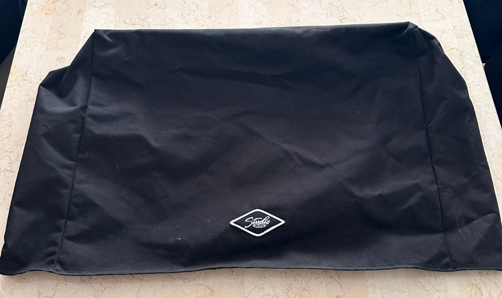 Studio Slips Poly-Canvas Amp Cover BLACK 17″ tall x 21.5″ wide x 10″ deep