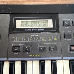 Casio CZ-101 Digital 49-Key Keyboard Programable Synthesizer Instrument – READ!