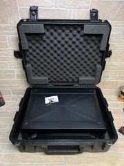 SKB 3i-2217M82U iseries Injection Molded Fly Rack 2U Case with Key