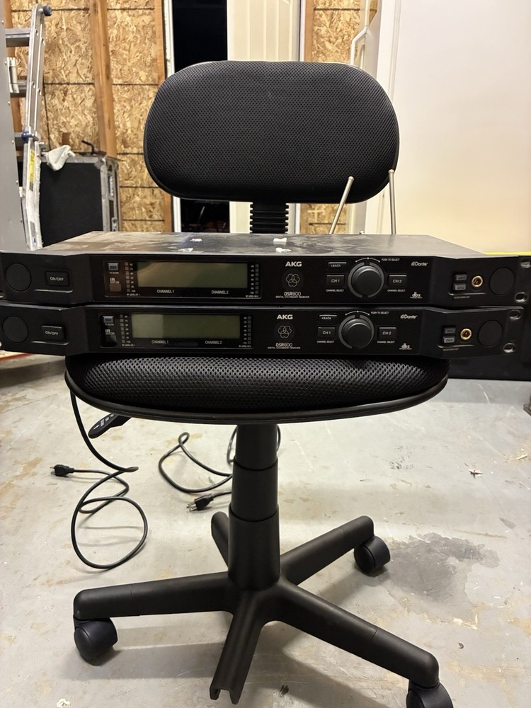 AKG DSR800 Dual Channel Reference Digital Wireless Stationary Receiver