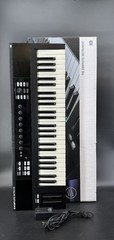 Native Instruments Komplete Kontrol S49 Controller Keyboard