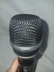 2 UHF/VHF Handheld Wireless Microphones, Tested, Working, Hotec & Bietrun