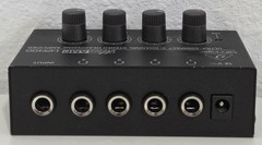 Behringer MicroAmp HA400 Ultra Contact 4 Channel Stereo Headphone Amplifier