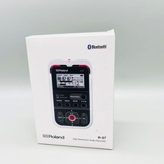 Roland R-07 White High-Resolution Audio Recorder Portable Digital Dictaphone JP