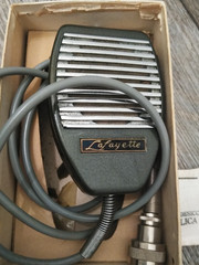 VTG Lafayette MODEL PA-76 Crystal Microphone W/ TALTSWITCH (W/BOX & MANUAL) NEW