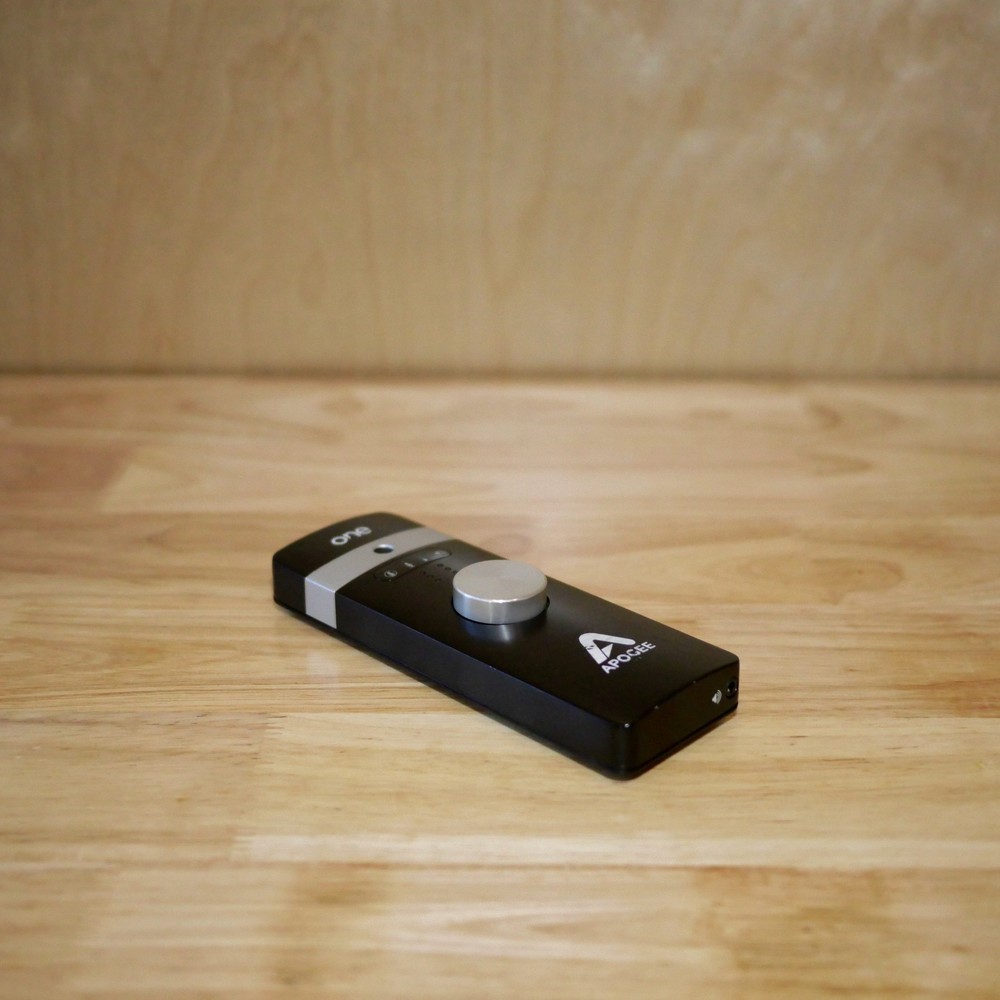 Apogee ONE USB Audio Interface & Mic – 24-bit/96kHz – Mac & iOS – With USB Cable